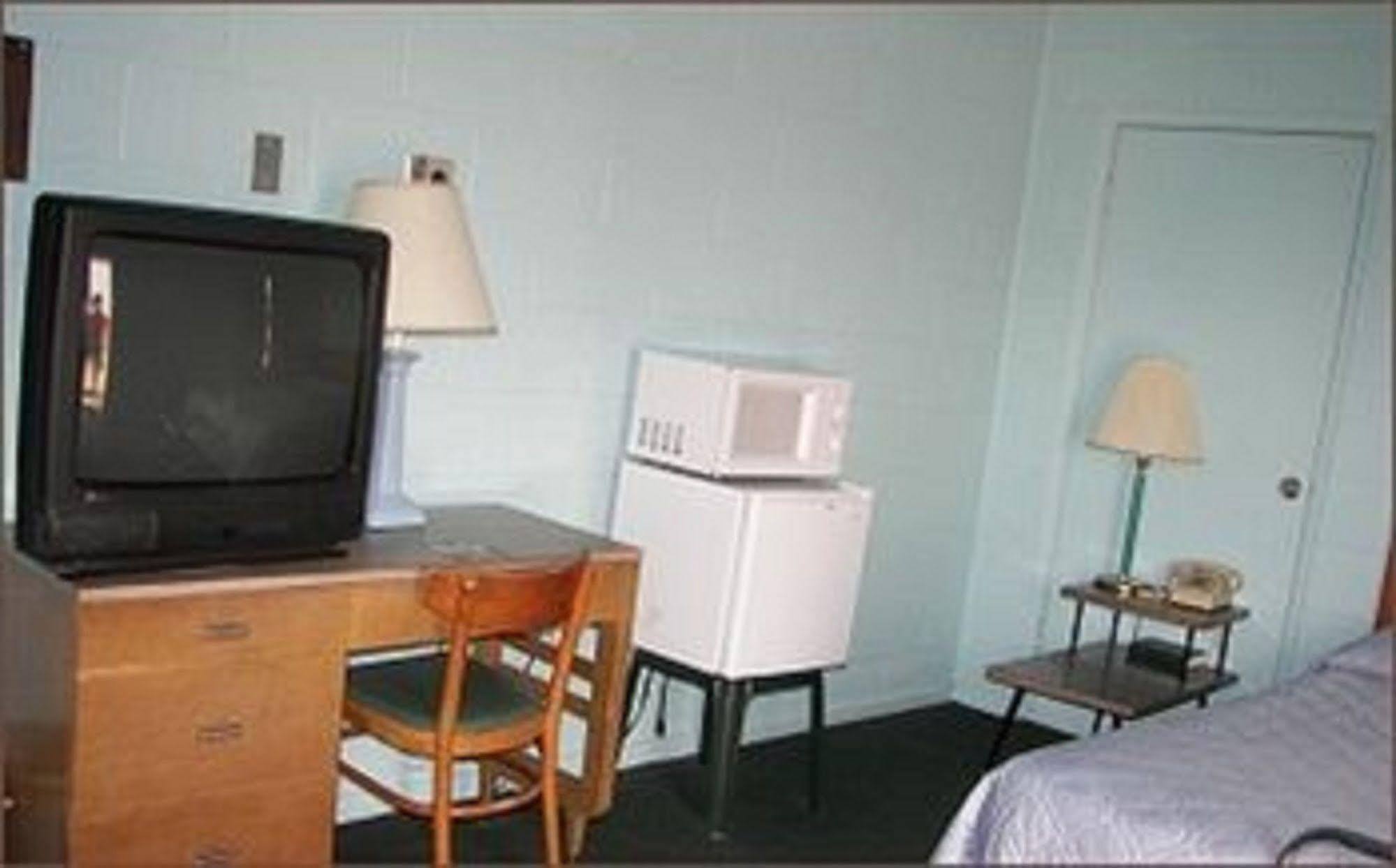 Holiday Host Motel Sonora Exterior foto